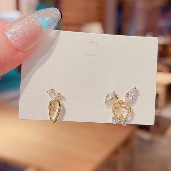 Jewelry - Bunny & Carrot Stud Earrings Cute Dainty Style